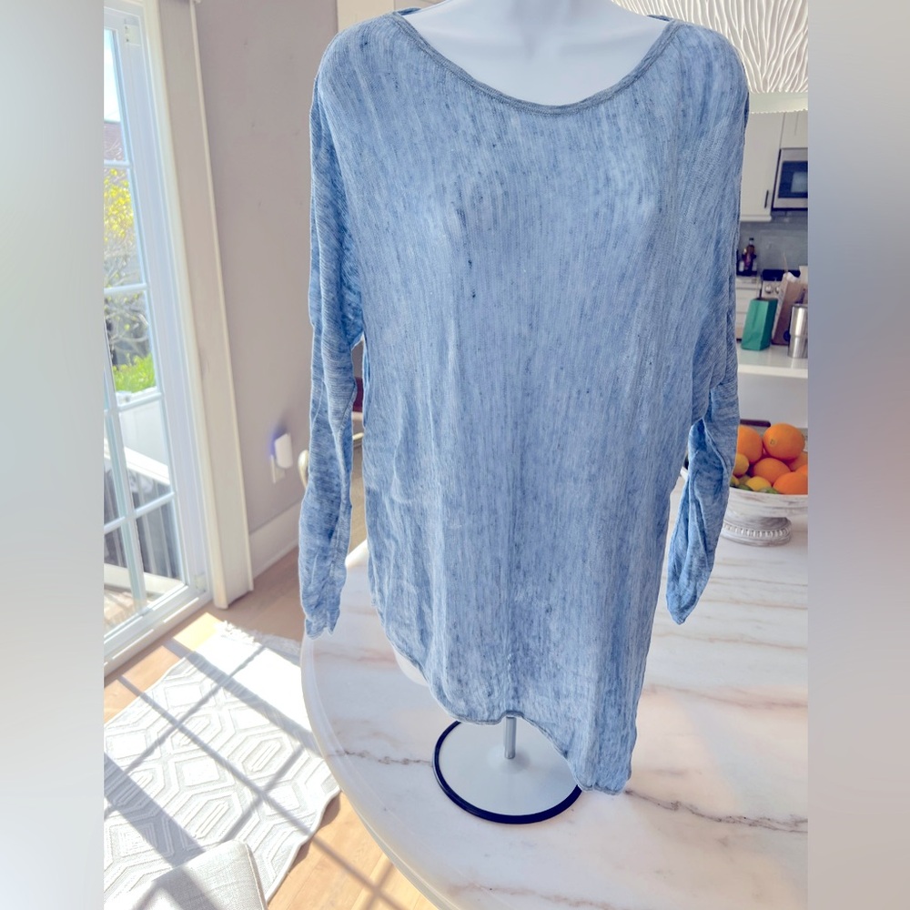 Eileen Fisher lightweight knit sweater size large diagonal ham.